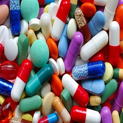 Report: Pharmaceutical Drugs Traded In Facebook Black Market