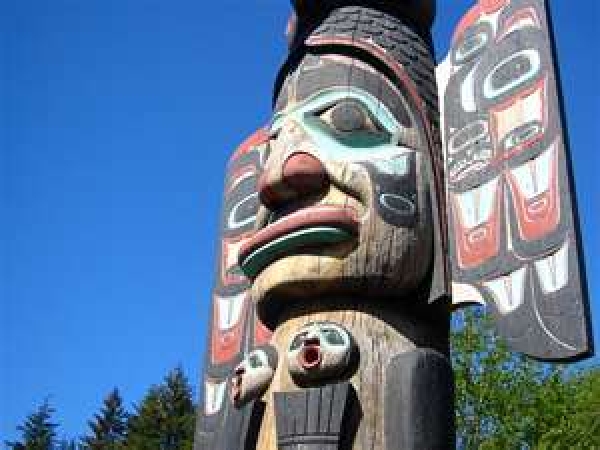Totem Pole “Accident” Tied to Facebook Love Affair